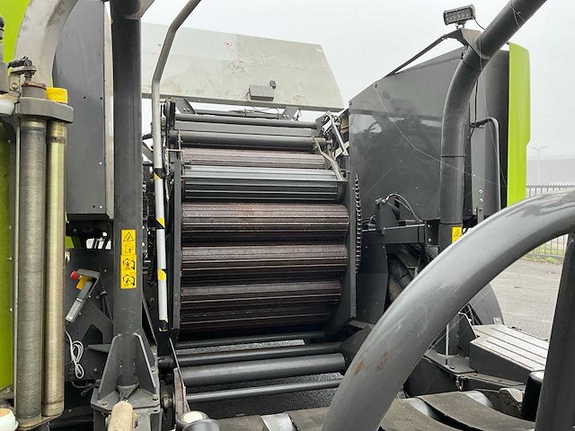 2014 claas rollant 455 uniwrap perswikkel combinatie - afbeelding 28 van  43