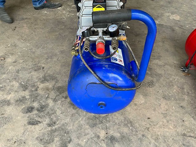 2014 criko zbm50 luchtcompressor - afbeelding 6 van  6