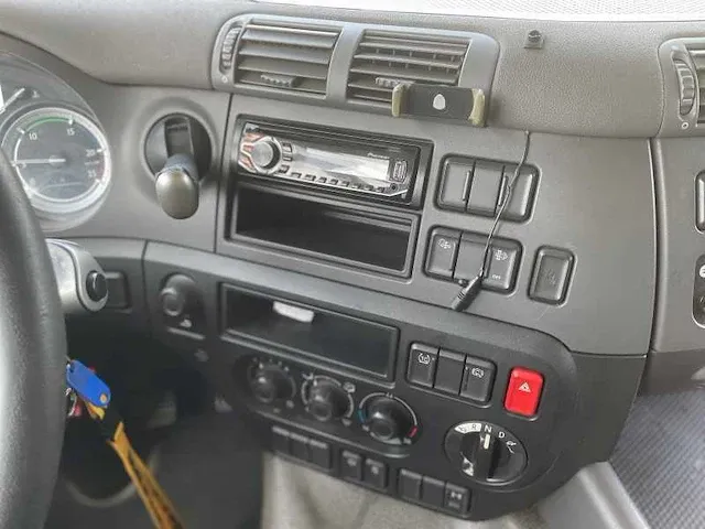 2014 daf cf400ft vrachtwagen - afbeelding 26 van  50
