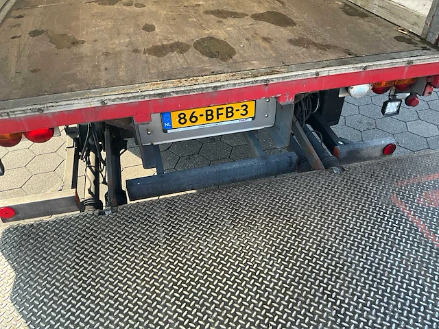 2014 daf lf 220 fa vrachtwagen met laadklep - afbeelding 39 van  44