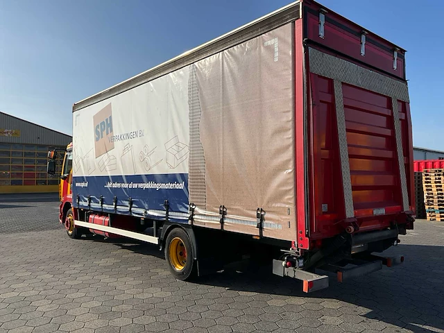 2014 daf lf 220 fa vrachtwagen met laadklep - afbeelding 44 van  44