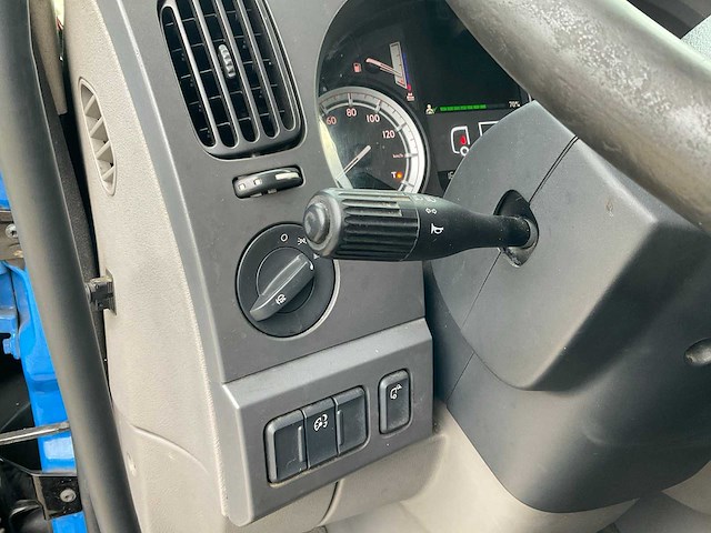 2014 daf lf180 vrachtwagen oprijwagen - afbeelding 39 van  63