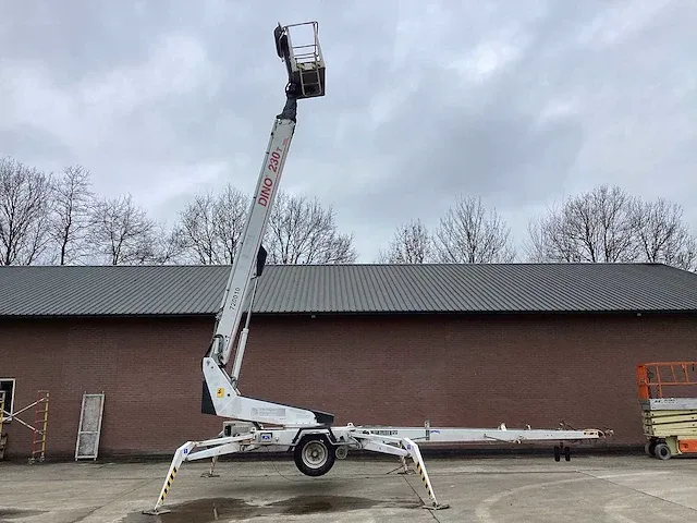 2014 dino lift 230 t aanhanger hoogwerker - afbeelding 8 van  13