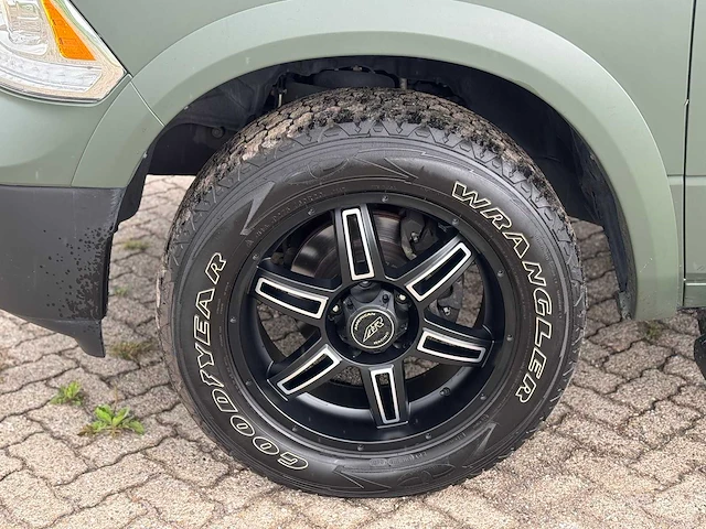 2014 dodge ram 1500 5.7 v8 4x4 cc 5'7 li - afbeelding 2 van  29