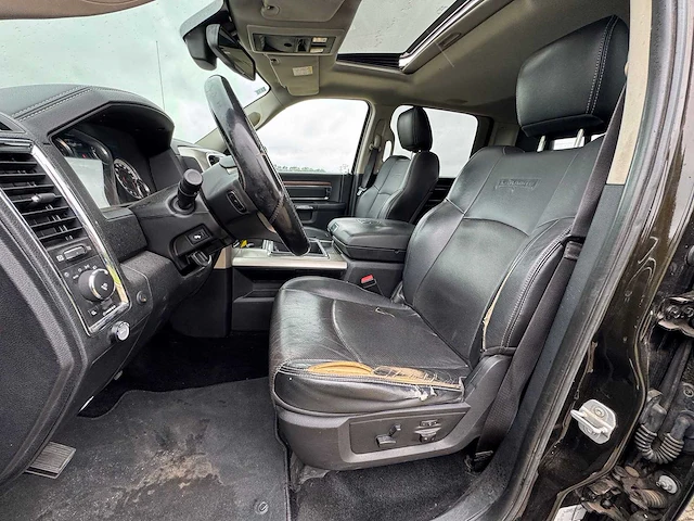 2014 dodge ram 1500 5.7 v8 hemi 4x4 - afbeelding 14 van  35
