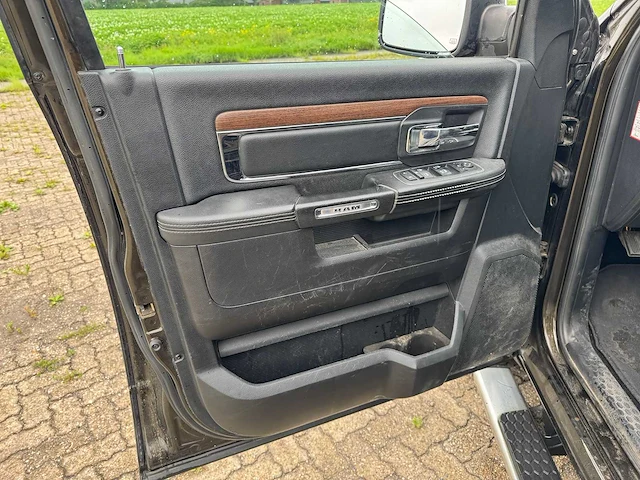 2014 dodge ram 1500 5.7 v8 hemi 4x4 - afbeelding 15 van  35
