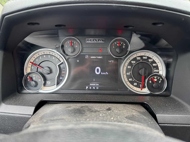 2014 dodge ram 1500 5.7 v8 hemi 4x4 - afbeelding 16 van  35