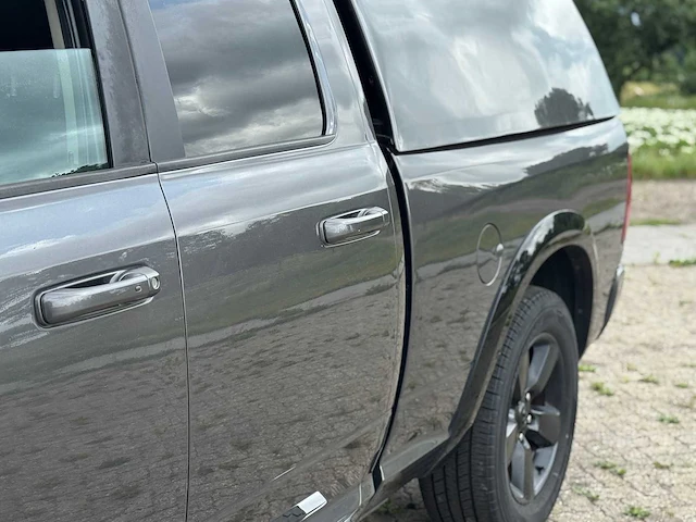 2014 dodge ram 1500 5.7 v8 - afbeelding 3 van  30