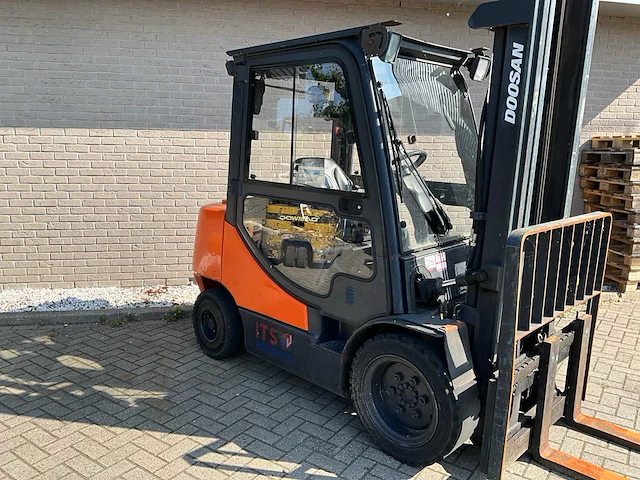 2014 doosan d35c_5 vorkheftruck - afbeelding 15 van  21