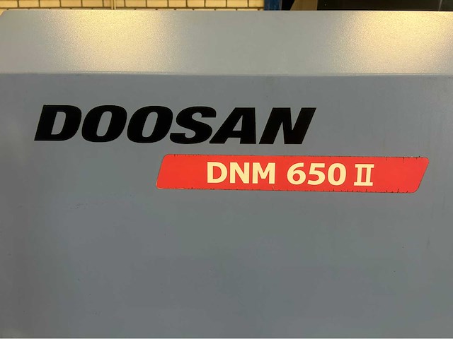 2014 doosan dnm 650 ii cnc universeel machinecentrum - afbeelding 3 van  18