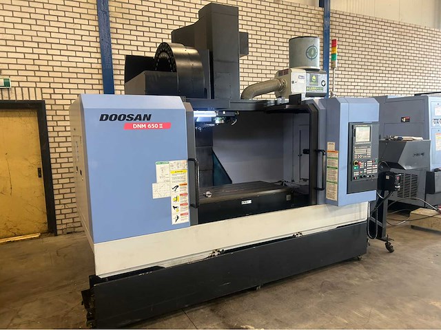 2014 doosan dnm 650 ii cnc universeel machinecentrum - afbeelding 1 van  18