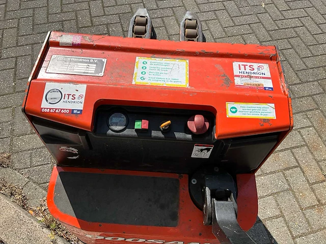 2014 doosan ledh18 elektrische palletwagen - afbeelding 6 van  10