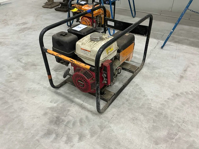 2014 europower ep 6000e stroomgenerator - afbeelding 1 van  9