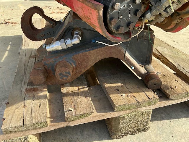 2014 eurosteel rt 20 tiltrotator cw10 - afbeelding 4 van  9