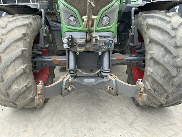 2014 fendt 516 power vierwielaangedreven landbouwtractor - afbeelding 17 van  34