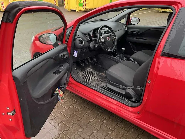 2014 fiat punto evo punto personenauto - afbeelding 5 van  25