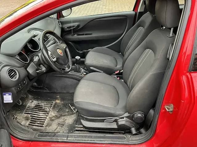 2014 fiat punto evo punto personenauto - afbeelding 6 van  25