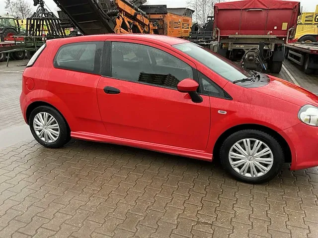 2014 fiat punto evo punto personenauto - afbeelding 22 van  25