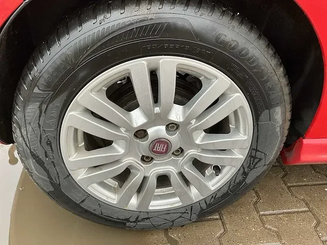 2014 fiat punto evo punto personenauto - afbeelding 3 van  24