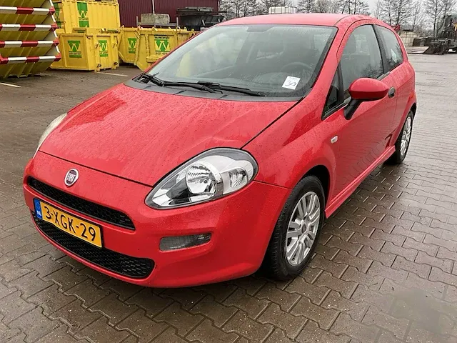 2014 fiat punto evo punto personenauto - afbeelding 1 van  24