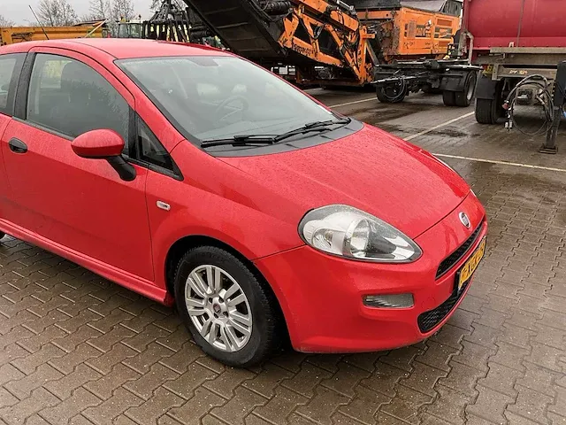 2014 fiat punto evo punto personenauto - afbeelding 22 van  24