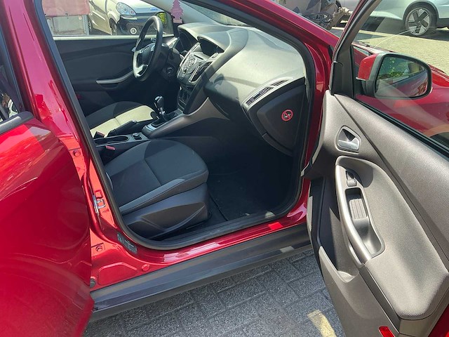 2014 ford focus 1.0 ecob. edit. plus personenauto - afbeelding 9 van  23