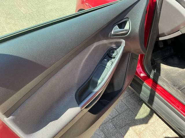 2014 ford focus 1.0 ecob. edit. plus personenauto - afbeelding 12 van  23