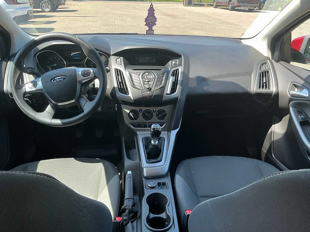 2014 ford focus 1.0 ecob. edit. plus personenauto - afbeelding 13 van  23