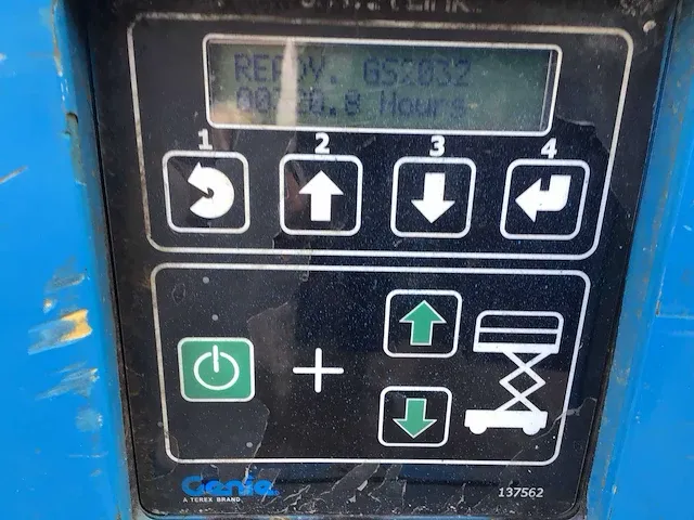 2014 genie gs-2032 schaarhoogwerker - afbeelding 8 van  12
