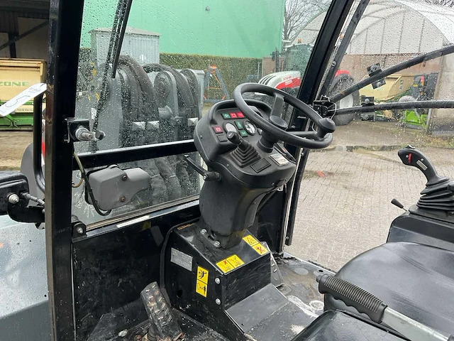 2014 giant v4502t shovel - afbeelding 9 van  25