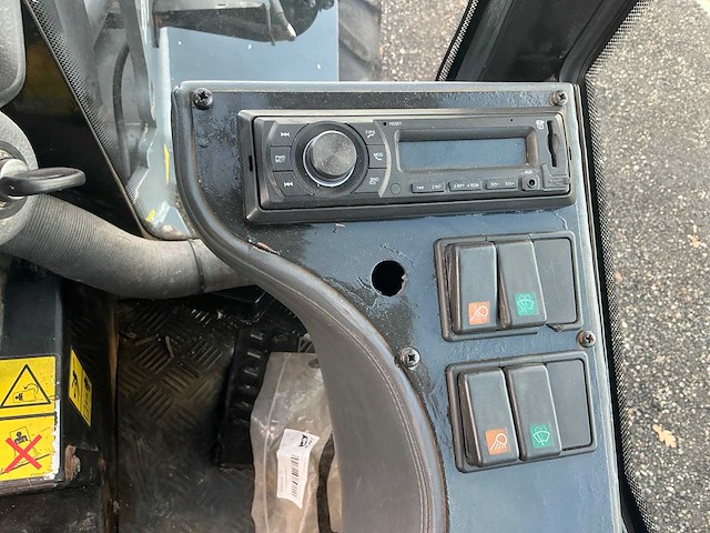 2014 giant v452t x-tra shovel - afbeelding 6 van  32