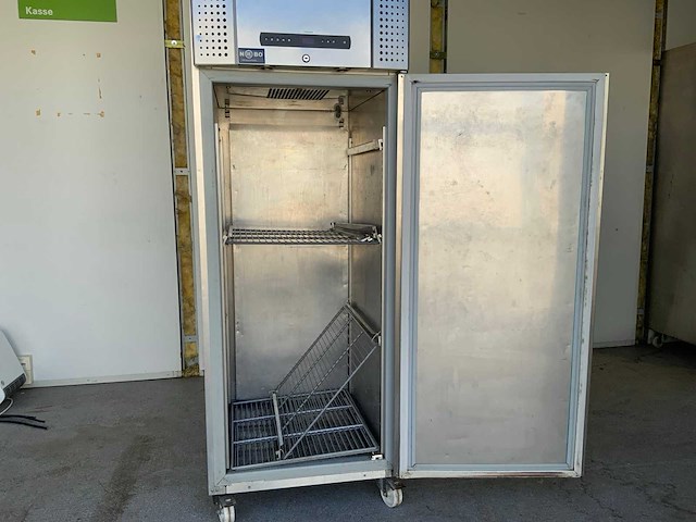 2014 gram plus f 600 vrieskast - afbeelding 3 van  8