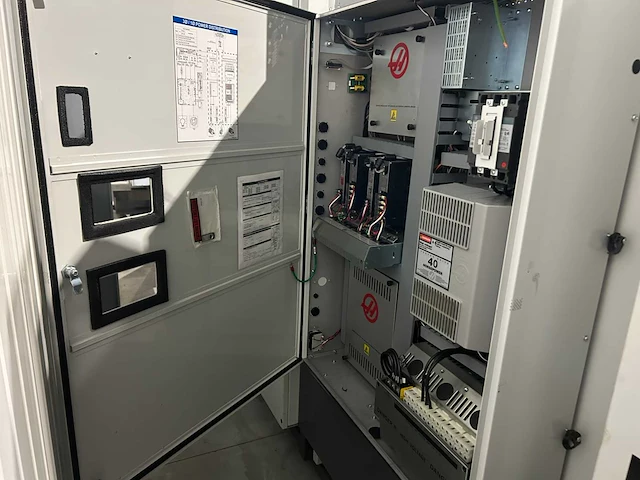 2014 haas st-40l cnc draaibank - afbeelding 18 van  25