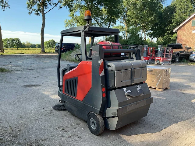 2014 hako jones 1500 v straatveegmachine - afbeelding 4 van  10