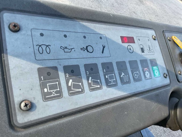 2014 hako jones 1500 v straatveegmachine - afbeelding 8 van  10