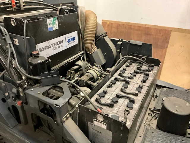 2014 hako sweepmaster b1500 rh opzit veegmachine - afbeelding 14 van  15