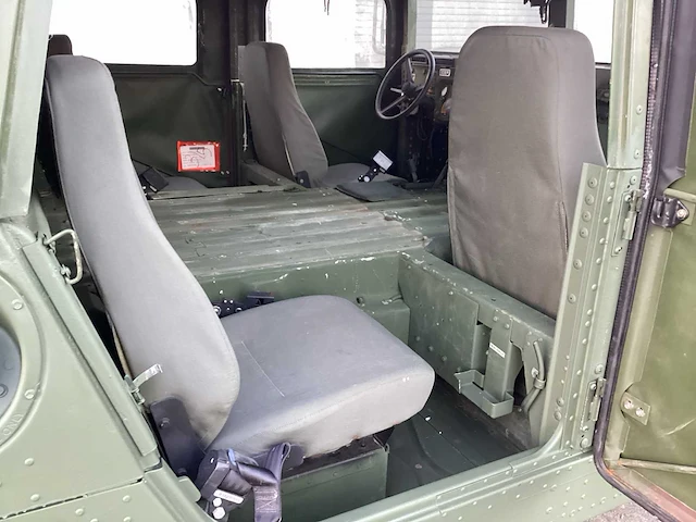 2014 humvee m1114 legervoertuig - afbeelding 19 van  23