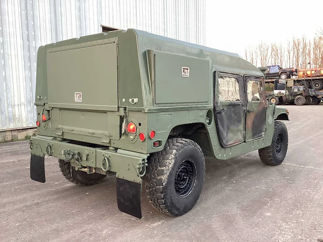 2014 humvee m1114 legervoertuig - afbeelding 3 van  23