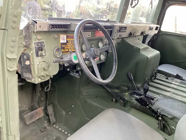 2014 humvee m1114 legervoertuig - afbeelding 9 van  23