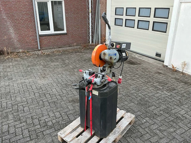 2014 huvema mg815 c3 afkortcirkelzaagmachine - afbeelding 1 van  14