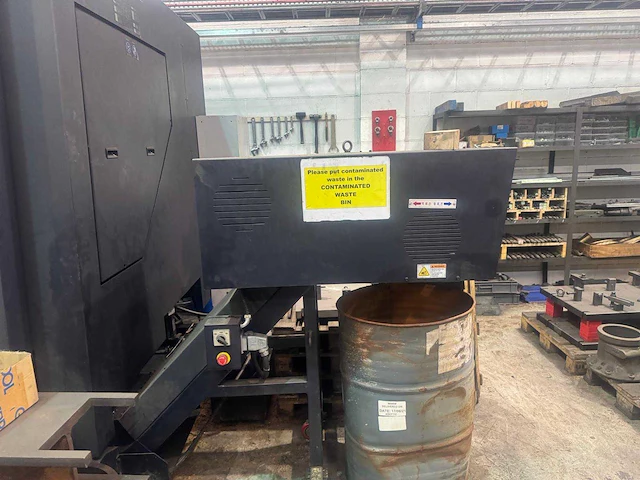 2014 hwacheon hi-tech 700 mc cnc draaibank - afbeelding 35 van  37