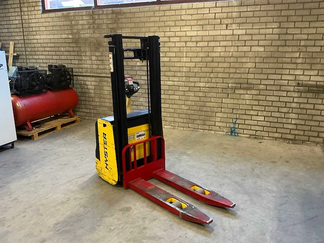 2014 hyster s1.0 ac elektrische palletwagen - afbeelding 9 van  15
