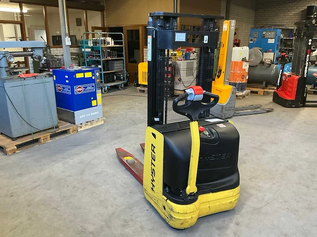 2014 hyster s1.0 ac elektrische palletwagen - afbeelding 11 van  15