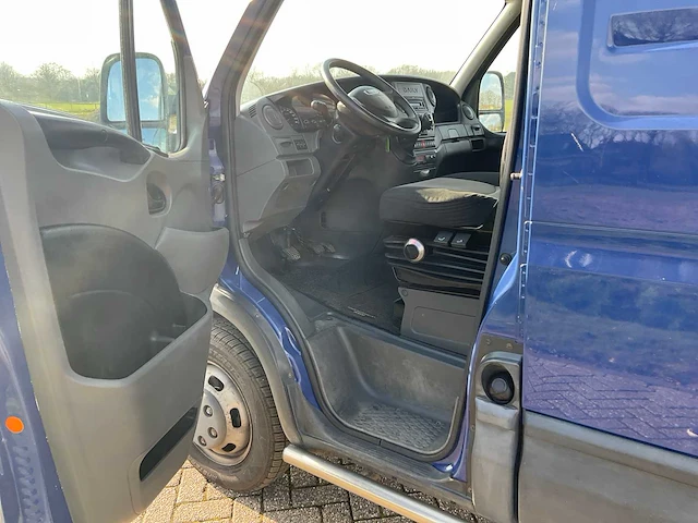 2014 iveco daily 40c15 bedrijfswagen - afbeelding 6 van  29