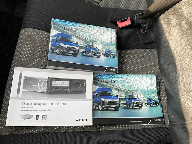 2014 iveco daily 40c15 bedrijfswagen - afbeelding 22 van  29