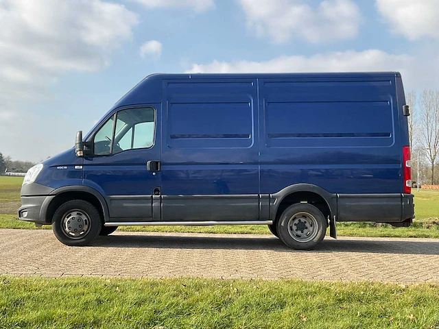 2014 iveco daily 40c15 bedrijfswagen - afbeelding 26 van  29