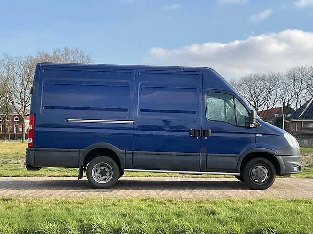 2014 iveco daily 40c15 bedrijfswagen - afbeelding 27 van  29