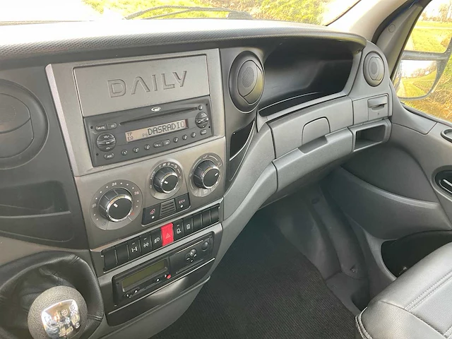 2014 iveco daily 40c15 pick-up bedrijfswagen - afbeelding 8 van  27