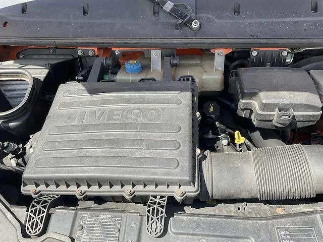 2014 iveco daily bedrijfswagen - afbeelding 27 van  35