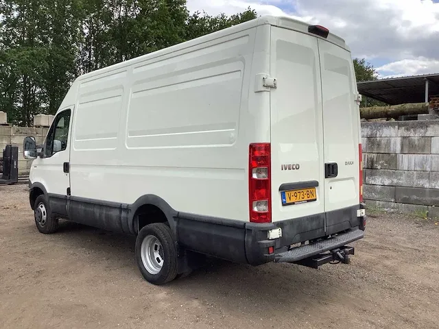 2014 iveco daily bedrijfswagen - afbeelding 13 van  19